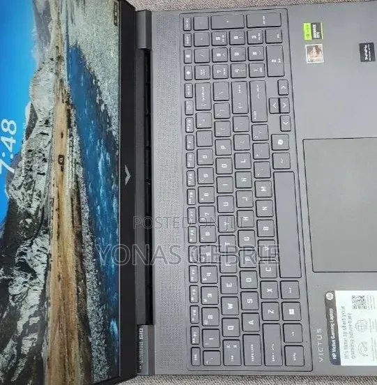 New Laptop HP 16GB AMD Ryzen 7 SSD 1T