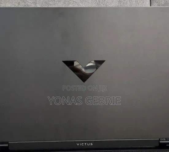 New Laptop HP 16GB AMD Ryzen 7 SSD 1T