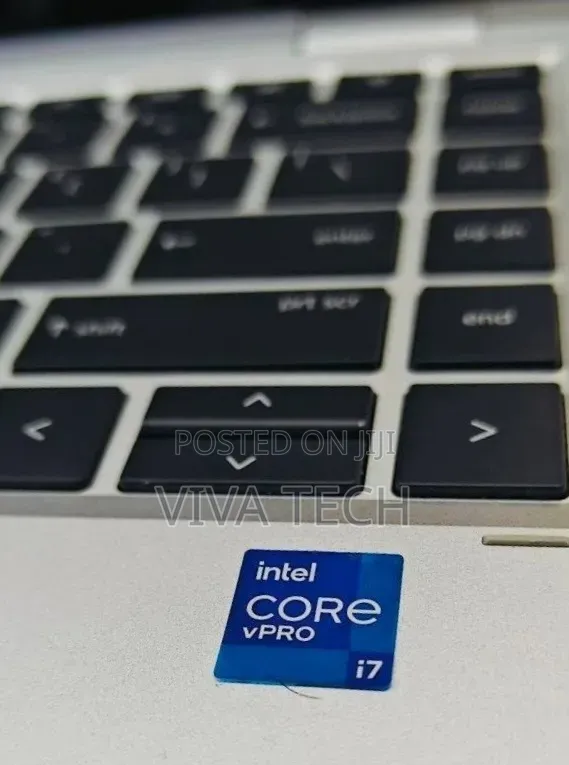 New Laptop HP EliteBook 1040 G8 16GB Intel Core i7 SSD 512GB
