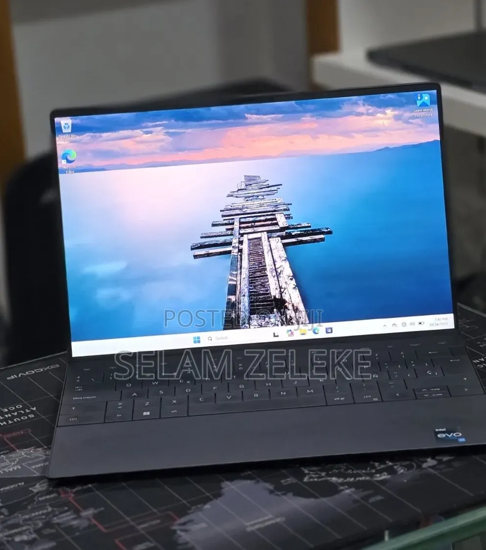 New Laptop Dell 16GB Intel Core i7 SSD 512GB
