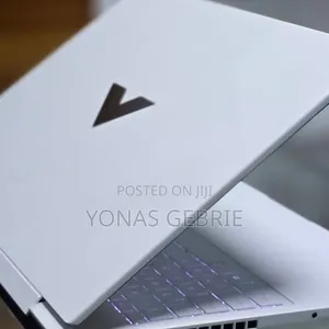 New Laptop HP Victus 16 16GB AMD Ryzen 7 SSD 1T