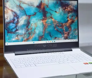 New Laptop HP Victus 16 16GB AMD Ryzen 7 SSD 1T
