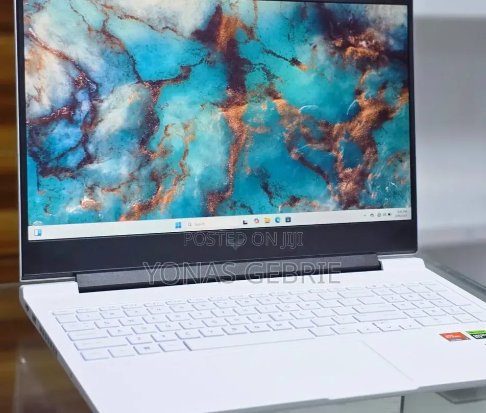 New Laptop HP Victus 16 16GB AMD Ryzen 7 SSD 1T