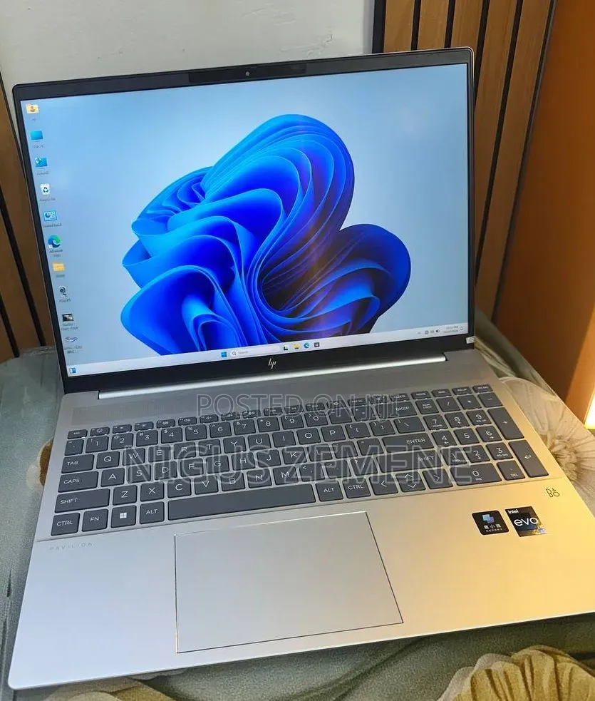 New Laptop HP Pavilion 15 16GB Intel Core i7 SSD 1T