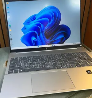 New Laptop HP Pavilion 15 16GB Intel Core i7 SSD 1T