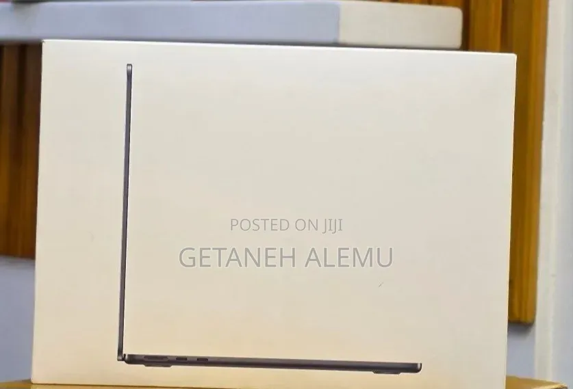 New Laptop Apple MacBook Air 2026 M5 16GB Apple M5 SSD 512GB