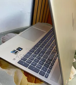 New Laptop HP Pavilion 14 16GB Intel Core i7 SSD 1T