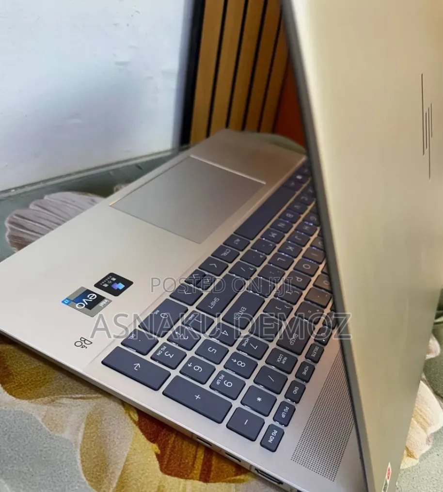 New Laptop HP Pavilion 14 16GB Intel Core i7 SSD 1T