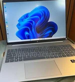 New Laptop HP Pavilion 14 16GB Intel Core i7 SSD 1T