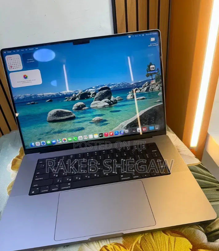 New Laptop Apple MacBook Pro 2021 M1 32GB Apple M1 SSD 512GB