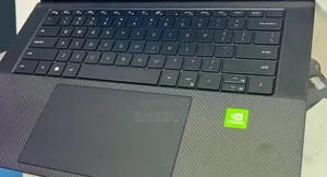 New Laptop Dell Precision 5570 16GB Intel Core i7 SSD 512GB
