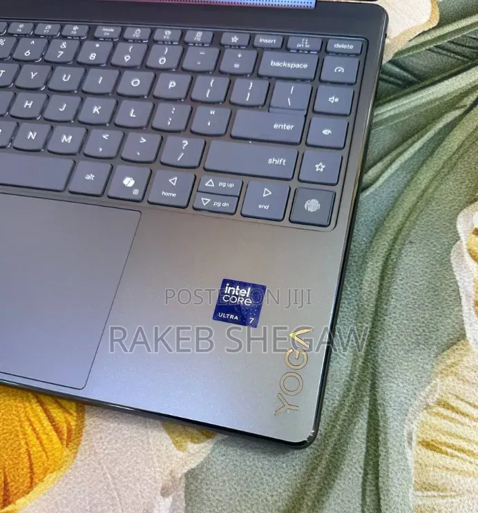 New Laptop Lenovo Yoga 9 16GB Intel Core Ultra 7 SSD 1T