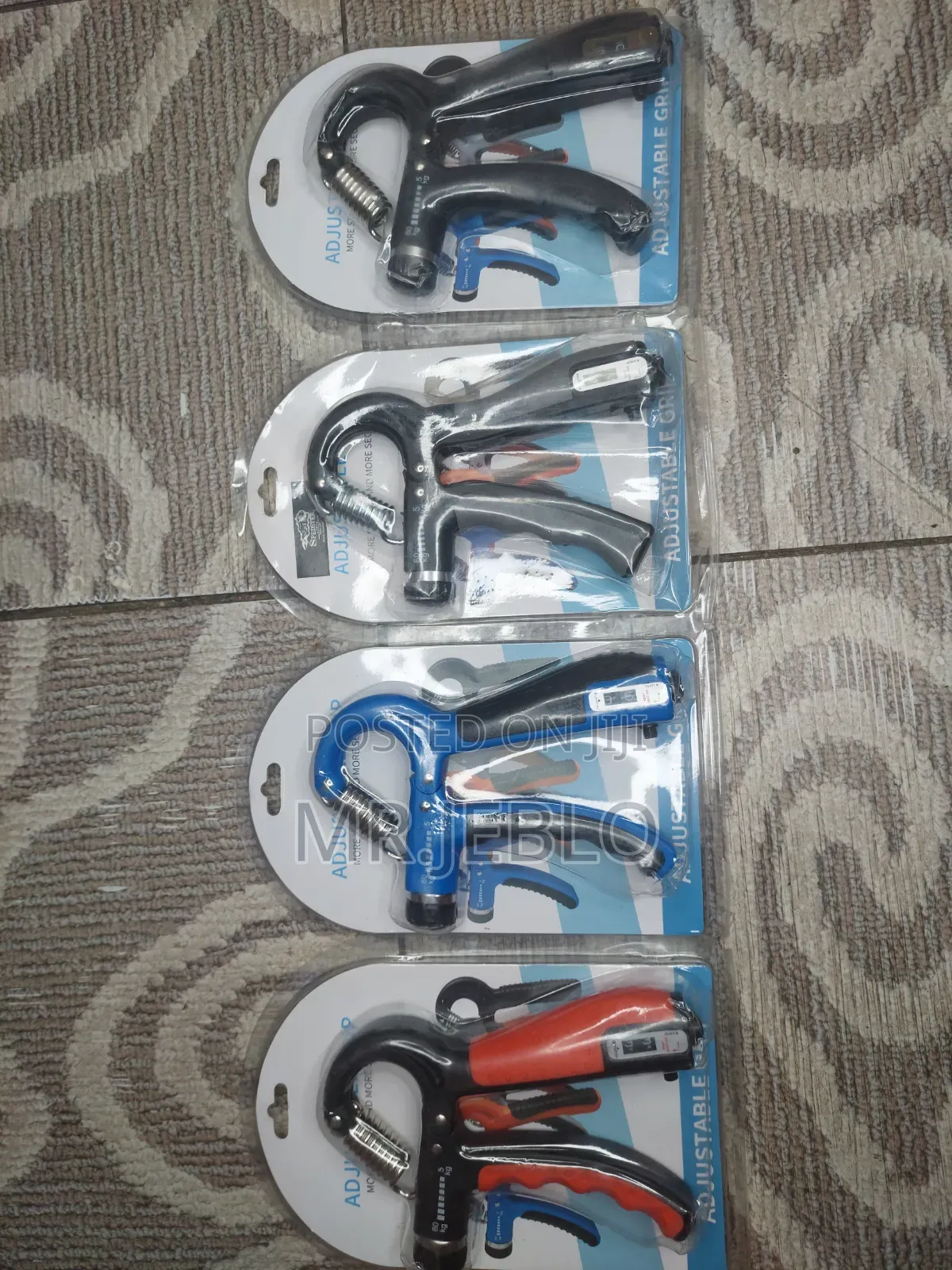 Handgrip/Adjustable Handgrip / Hand Grip