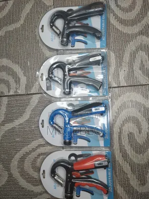 Handgrip/Adjustable Handgrip / Hand Grip