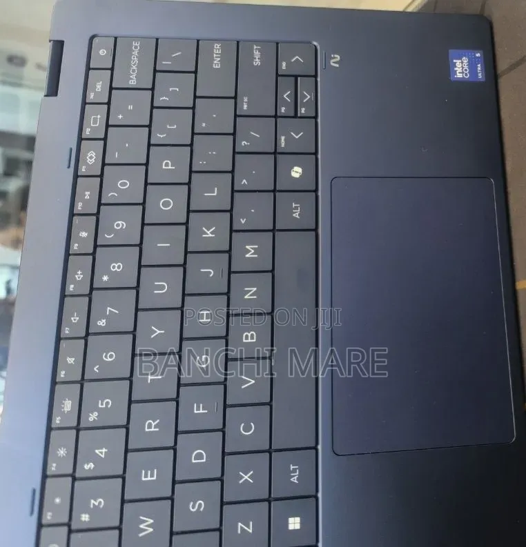 New Laptop HP OmniBook X Flip 14" 16GB Intel Core Ultra 5 SSD 512GB