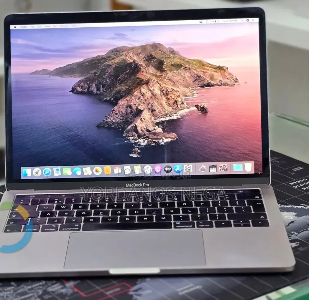 New Laptop Apple MacBook Pro 2019 16GB Intel Core i7 SSD 1T