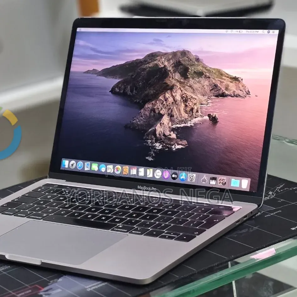 New Laptop Apple MacBook Pro 2019 16GB Intel Core i7 SSD 1T