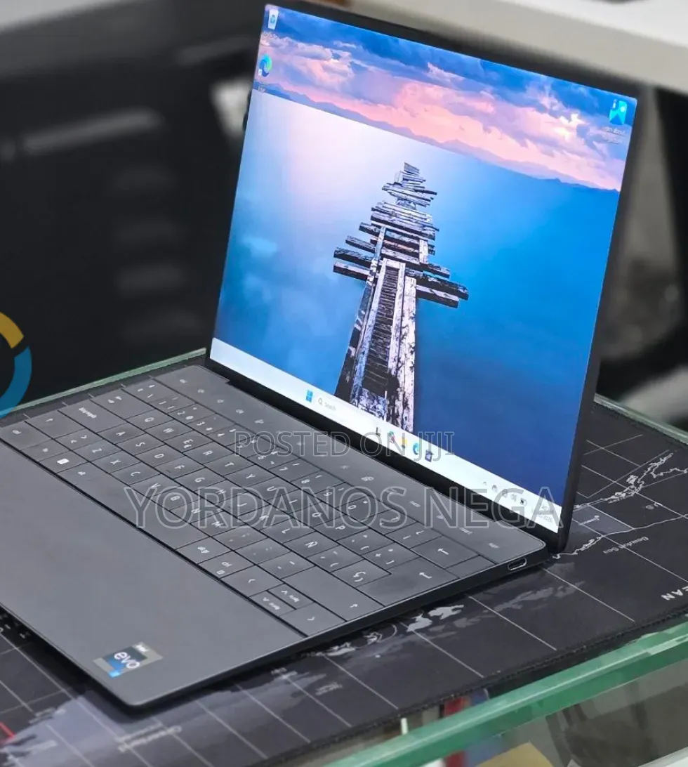 New Laptop Dell XPS 13 16GB Intel Core i7 SSD 512GB