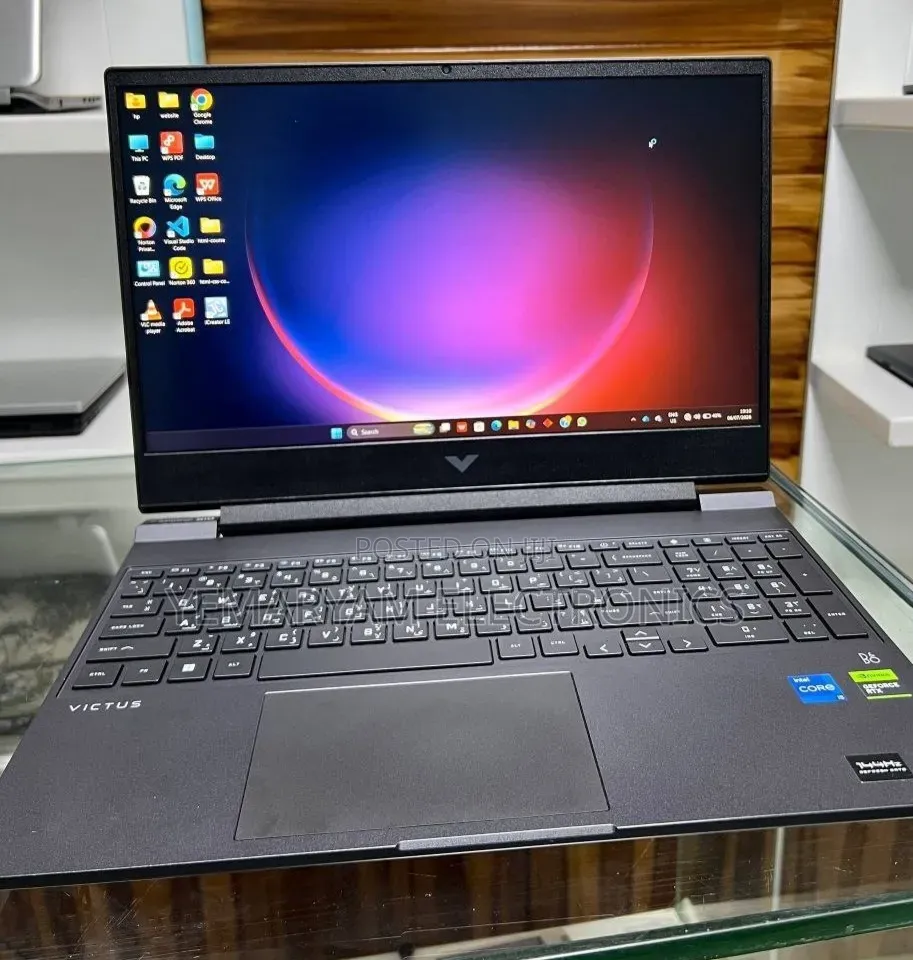 New Laptop HP Victus 15 16GB Intel Core i5 SSD 512GB