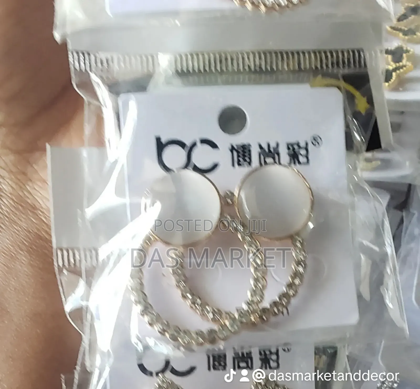 High Quality and Affordable Ear Jewellery and Accessories