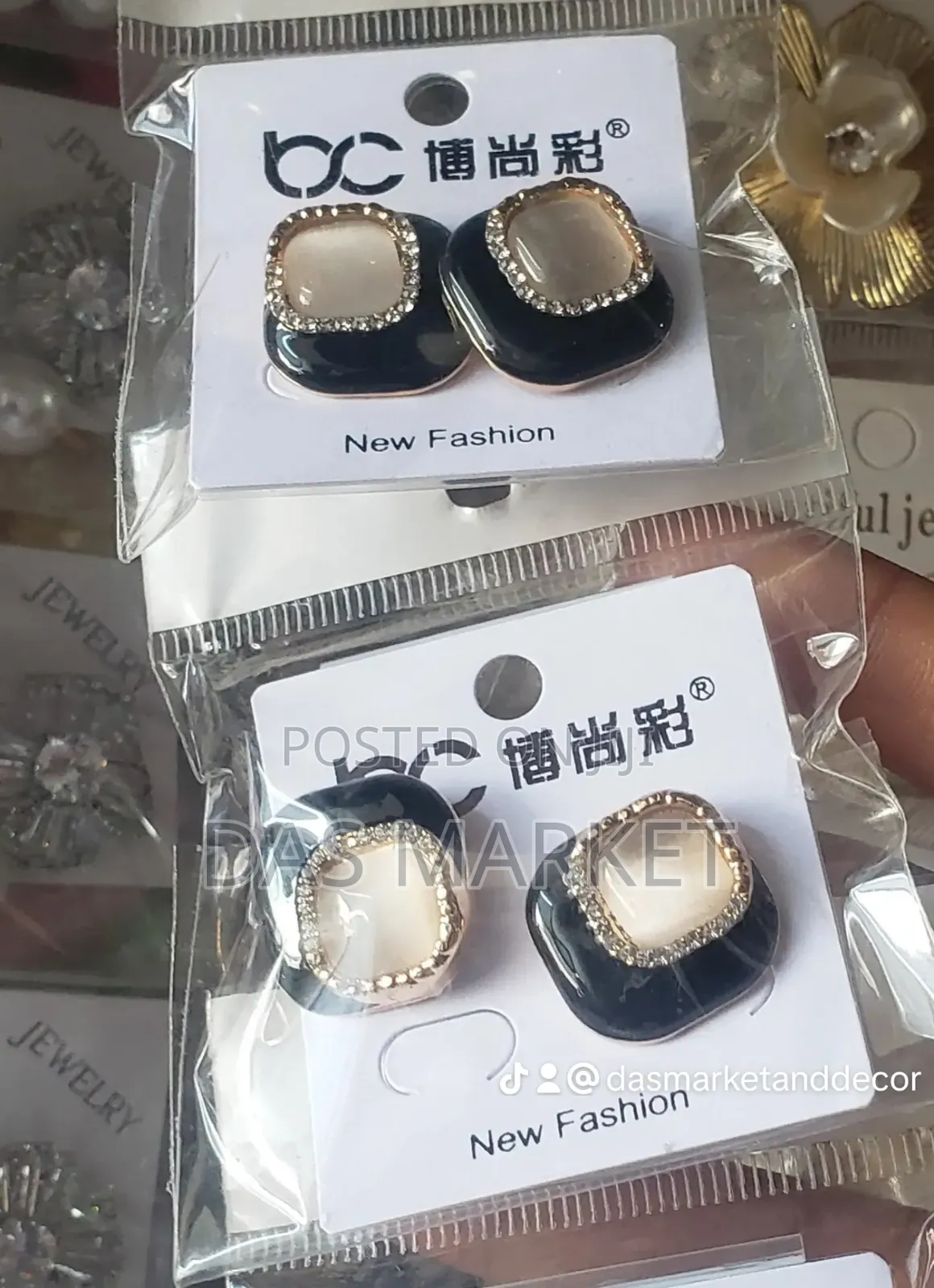 High Quality and Affordable Ear Jewellery and Accessories