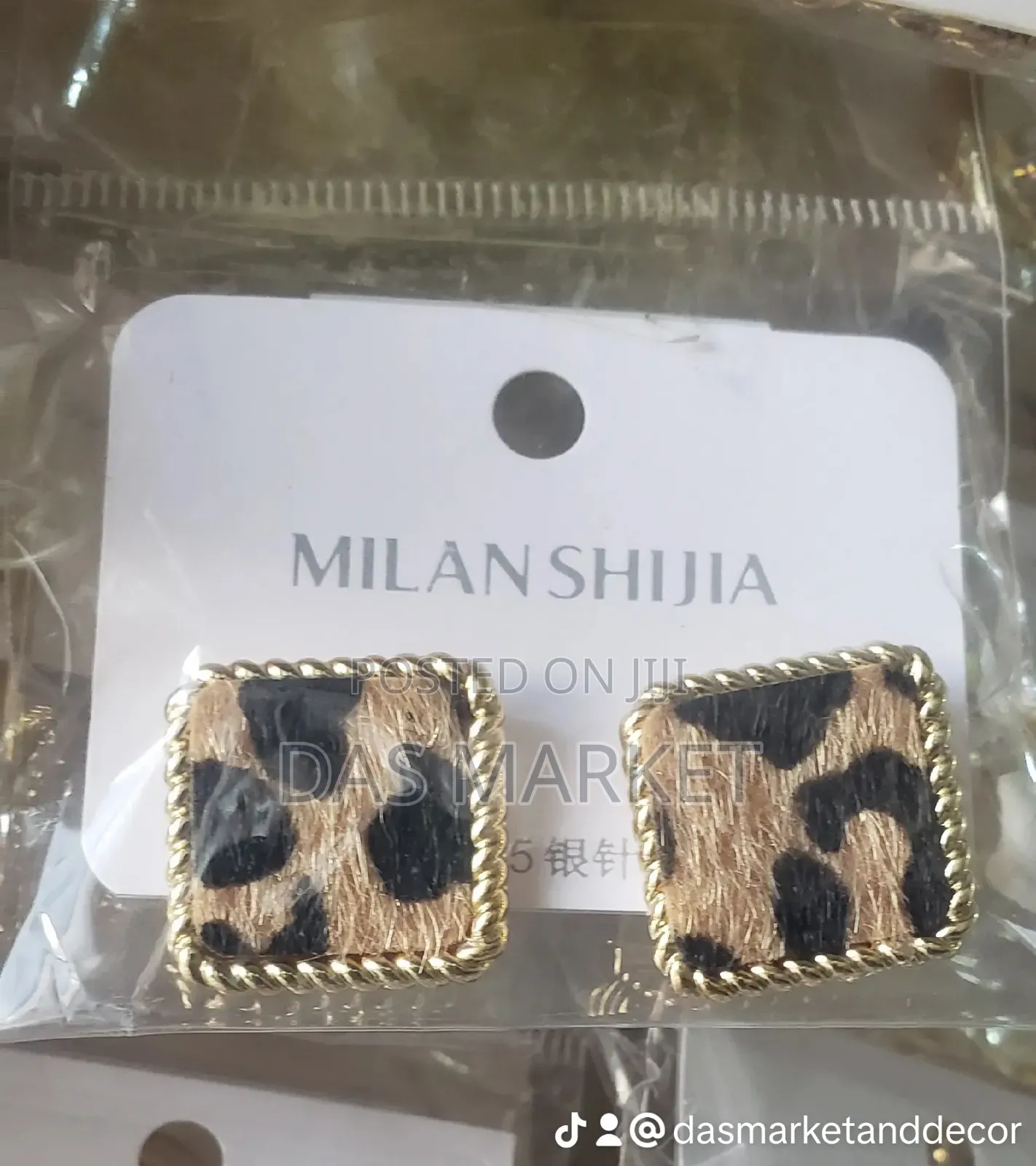High Quality and Affordable Ear Jewellery and Accessories