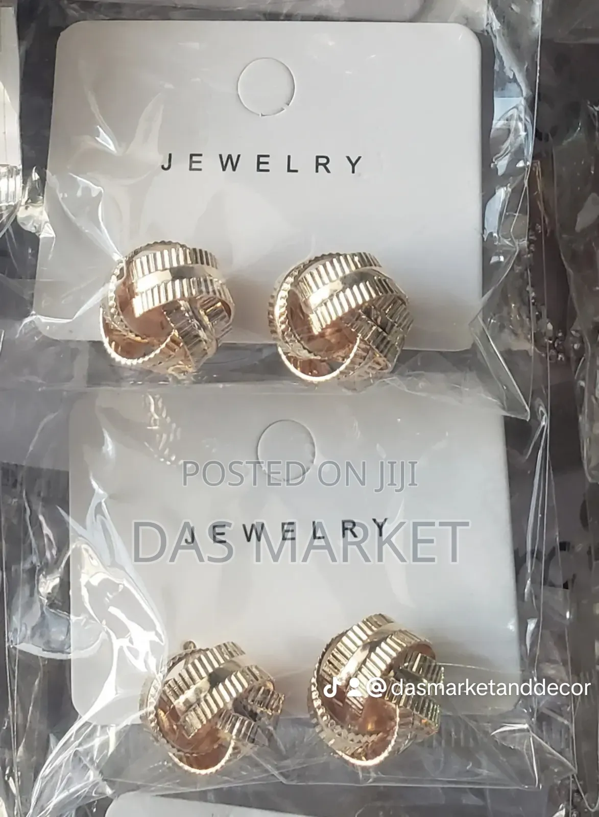High Quality and Affordable Ear Jewellery and Accessories