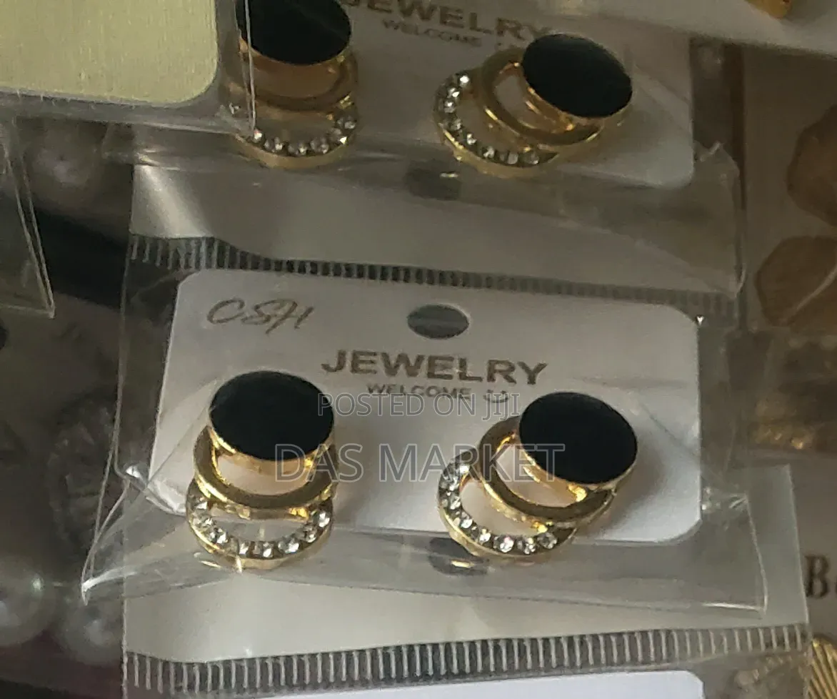 High Quality and Affordable Ear Jewellery and Accessories