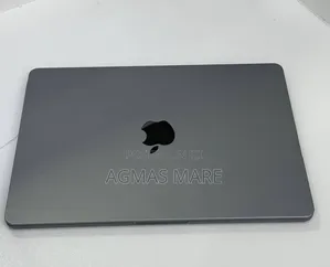 New Laptop Apple MacBook Pro 2022 M2 8GB Apple M2 SSD 512GB