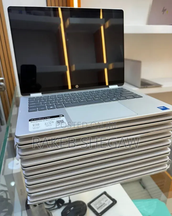 New Laptop HP OmniBook X Flip 14" 16GB Intel Core i7 SSD 512GB