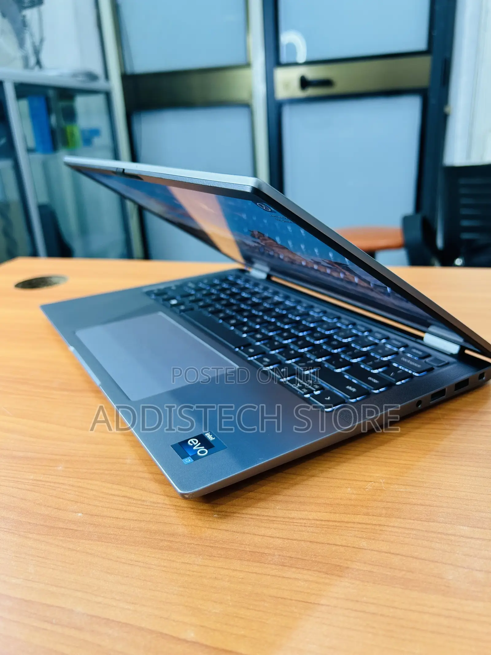 New Laptop Dell Latitude 7440 32GB Intel Core i7 SSD 512GB