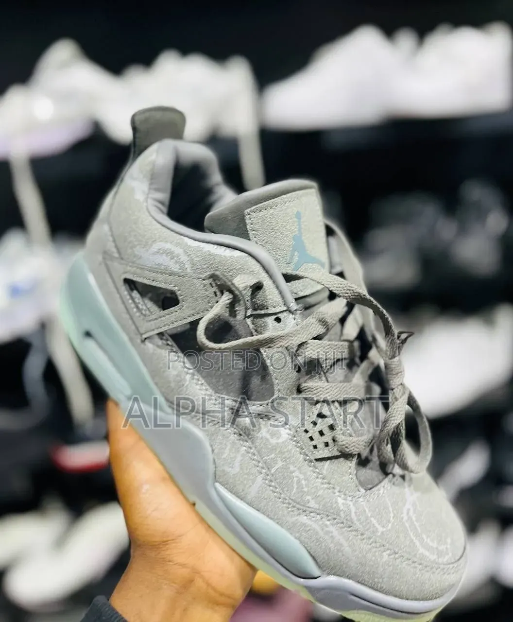 Jordan 4 Cwose High Master Quality Shoes Made in Vietnam