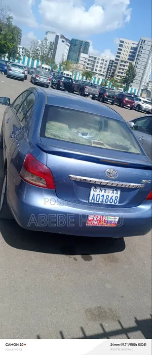 Toyota Yaris 1.3 2006 Blue