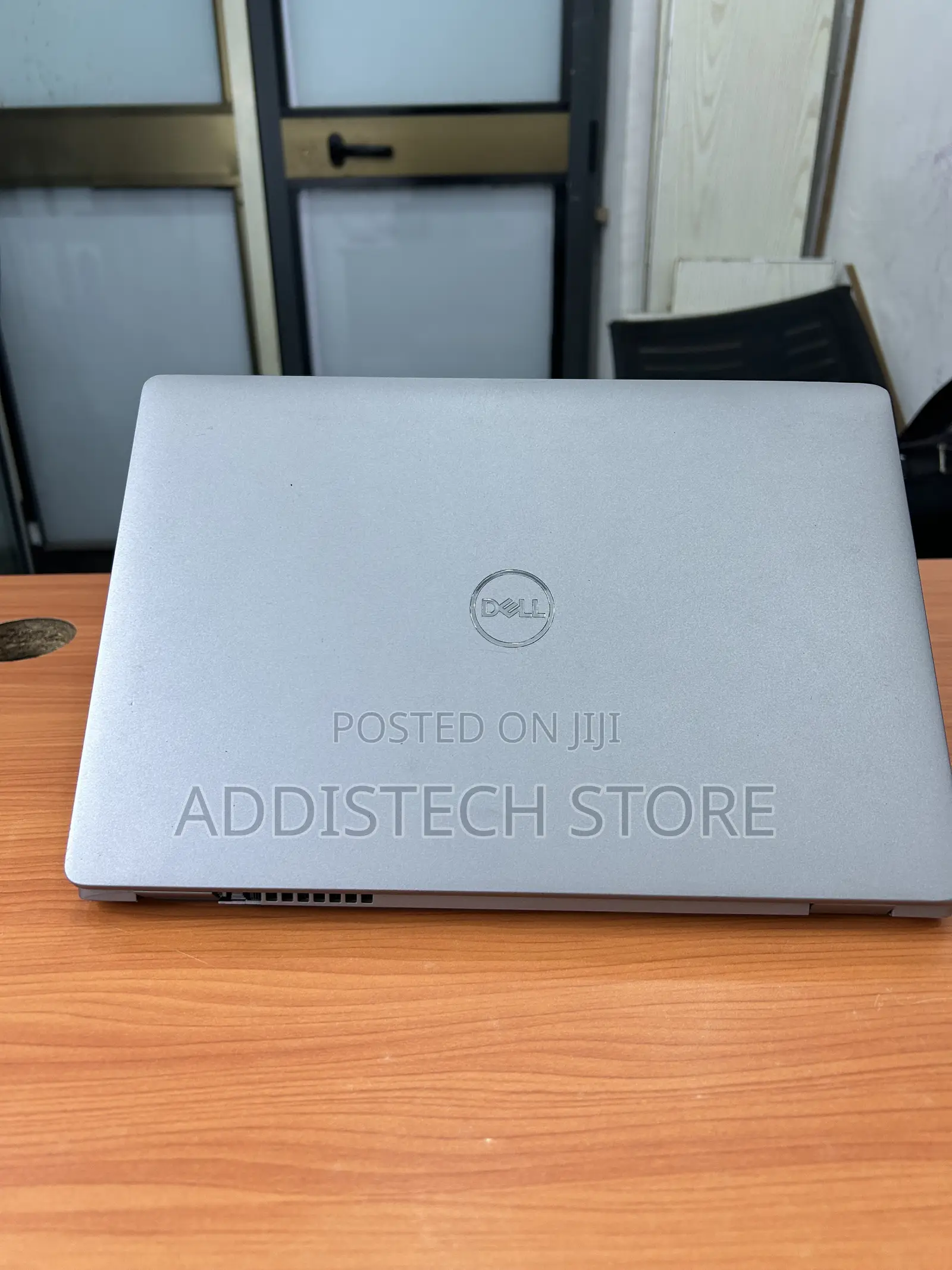 New Laptop Dell Latitude 5310 8GB Intel Core i5 SSD 256GB
