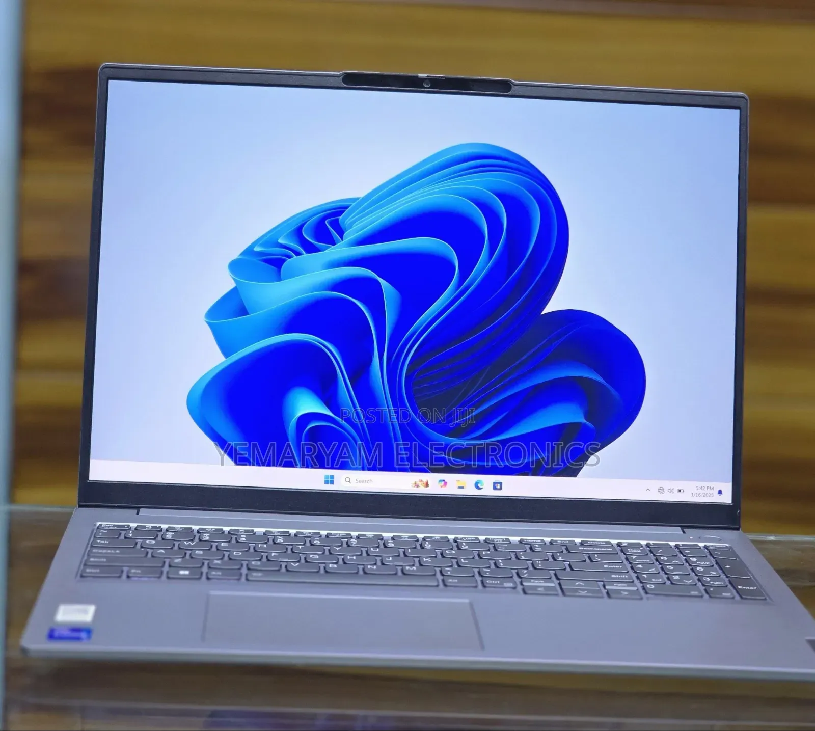 New Laptop Lenovo Thinkbook 14 16GB Intel Core i7 SSD 512GB