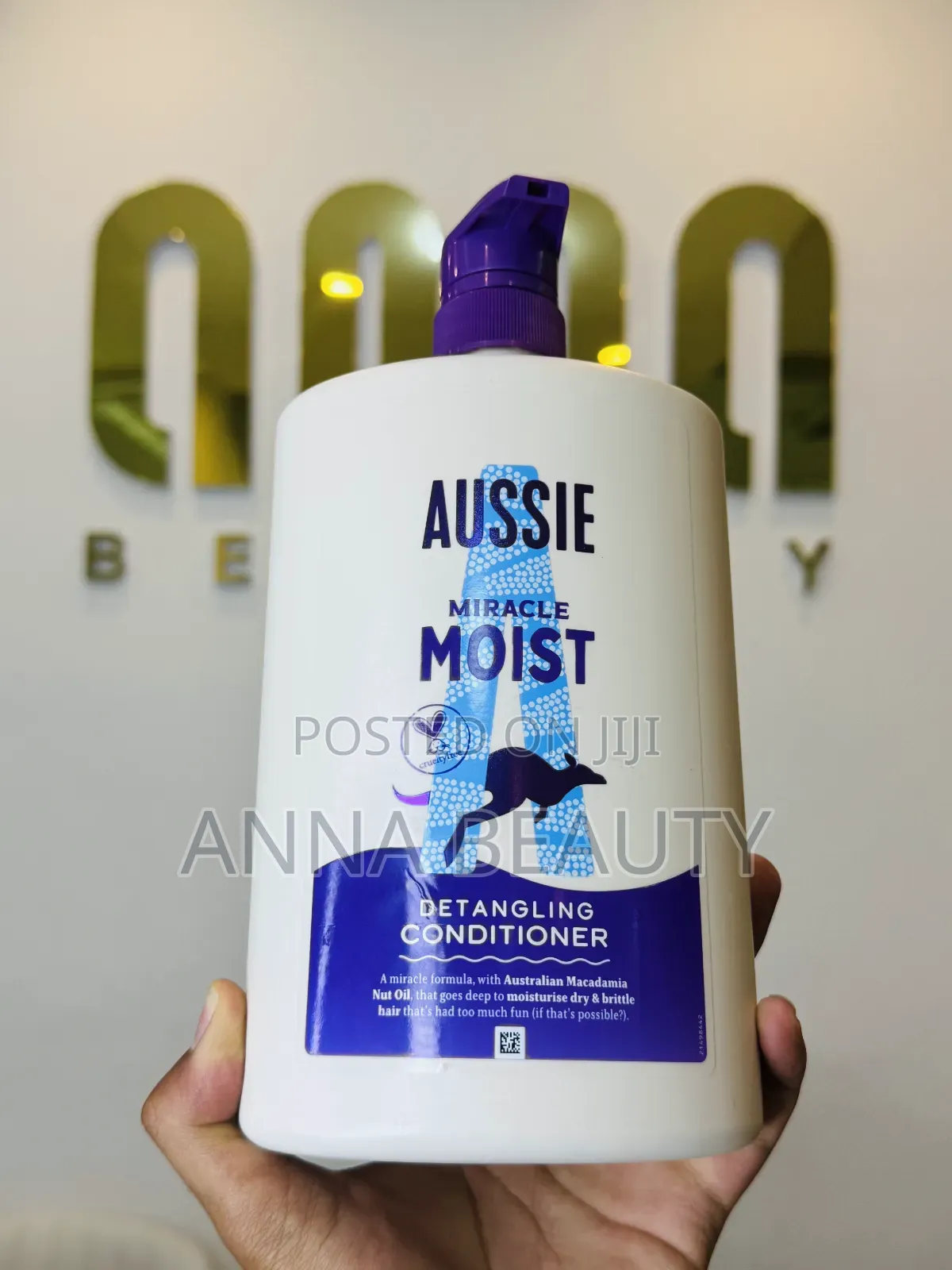 Aussie Detangling Conditioner With Macadamia Nut Oil