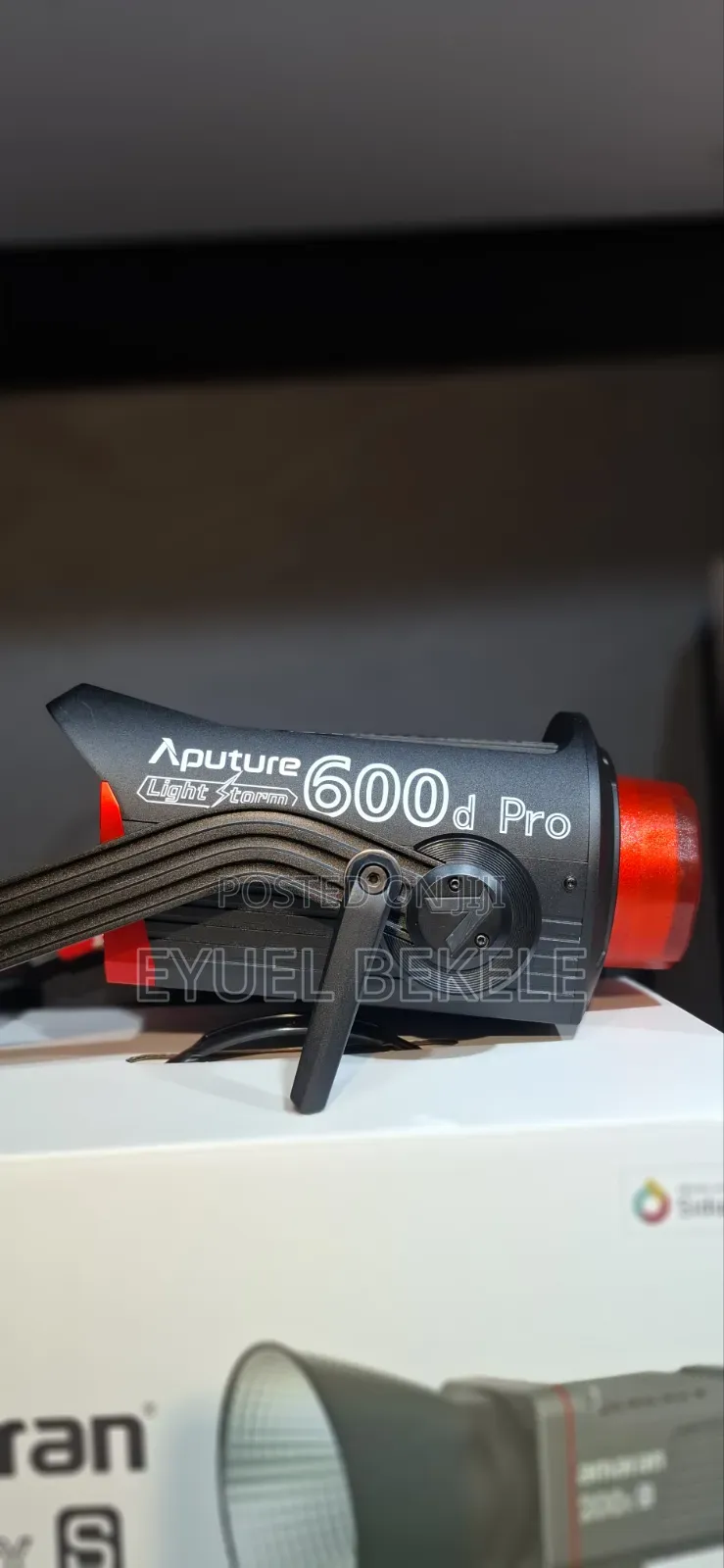 Aputure Light Storm 600d Pro