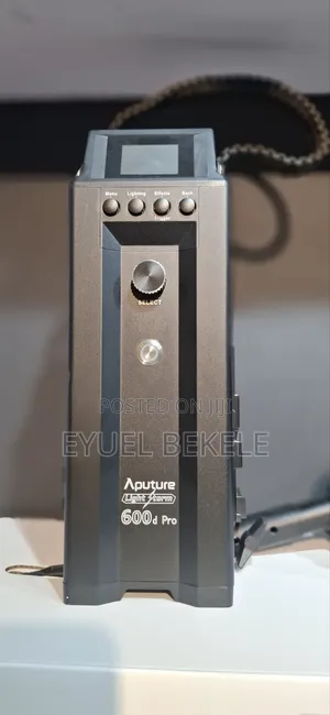 Aputure Light Storm 600d Pro
