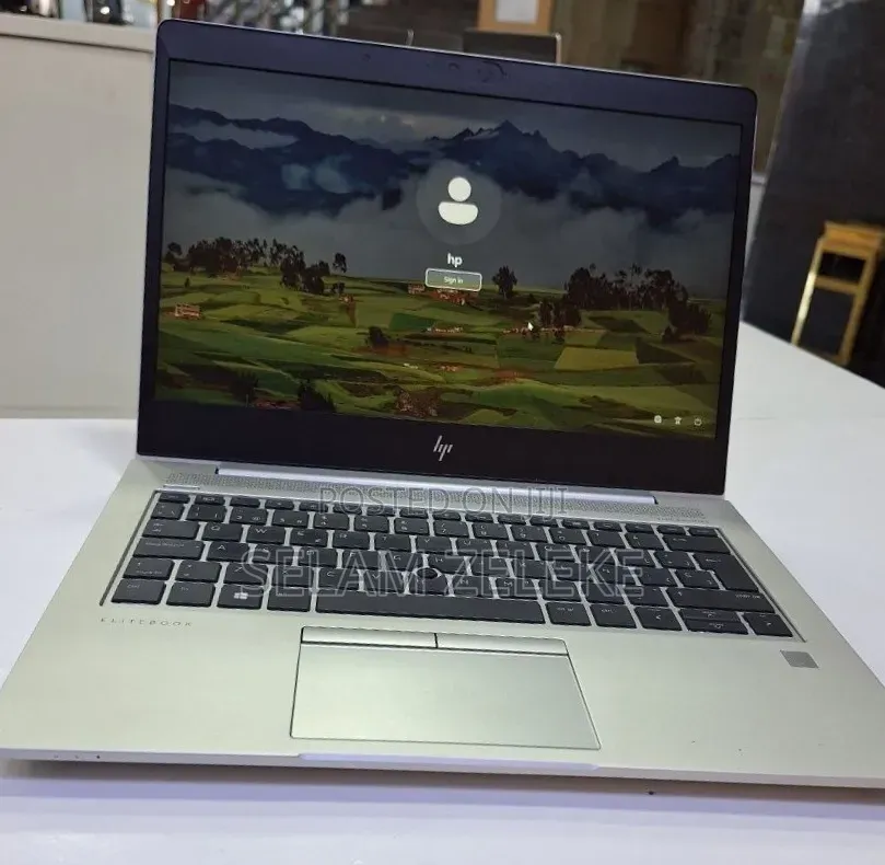 New Laptop HP EliteBook 830 G5 8GB Intel Core i5 SSD 512GB