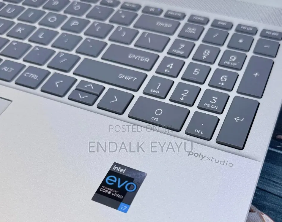 New Laptop HP 16GB Intel Core i7 SSD 1T
