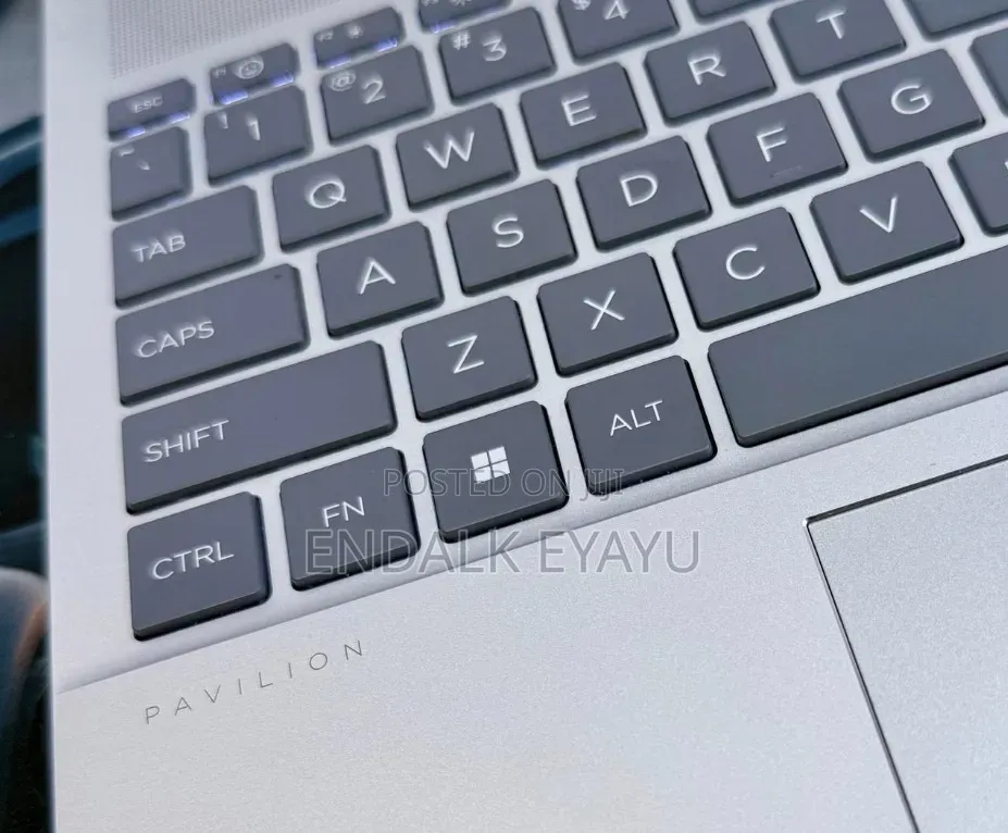 New Laptop HP 16GB Intel Core i7 SSD 1T