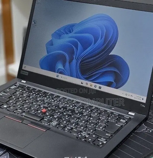 New Laptop Lenovo ThinkPad T14 16GB AMD Ryzen 5 SSD 512GB