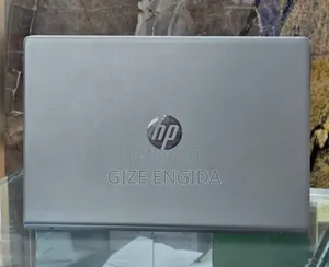 New Laptop HP Pavilion 15 8GB Intel Core i5 SSD 256GB