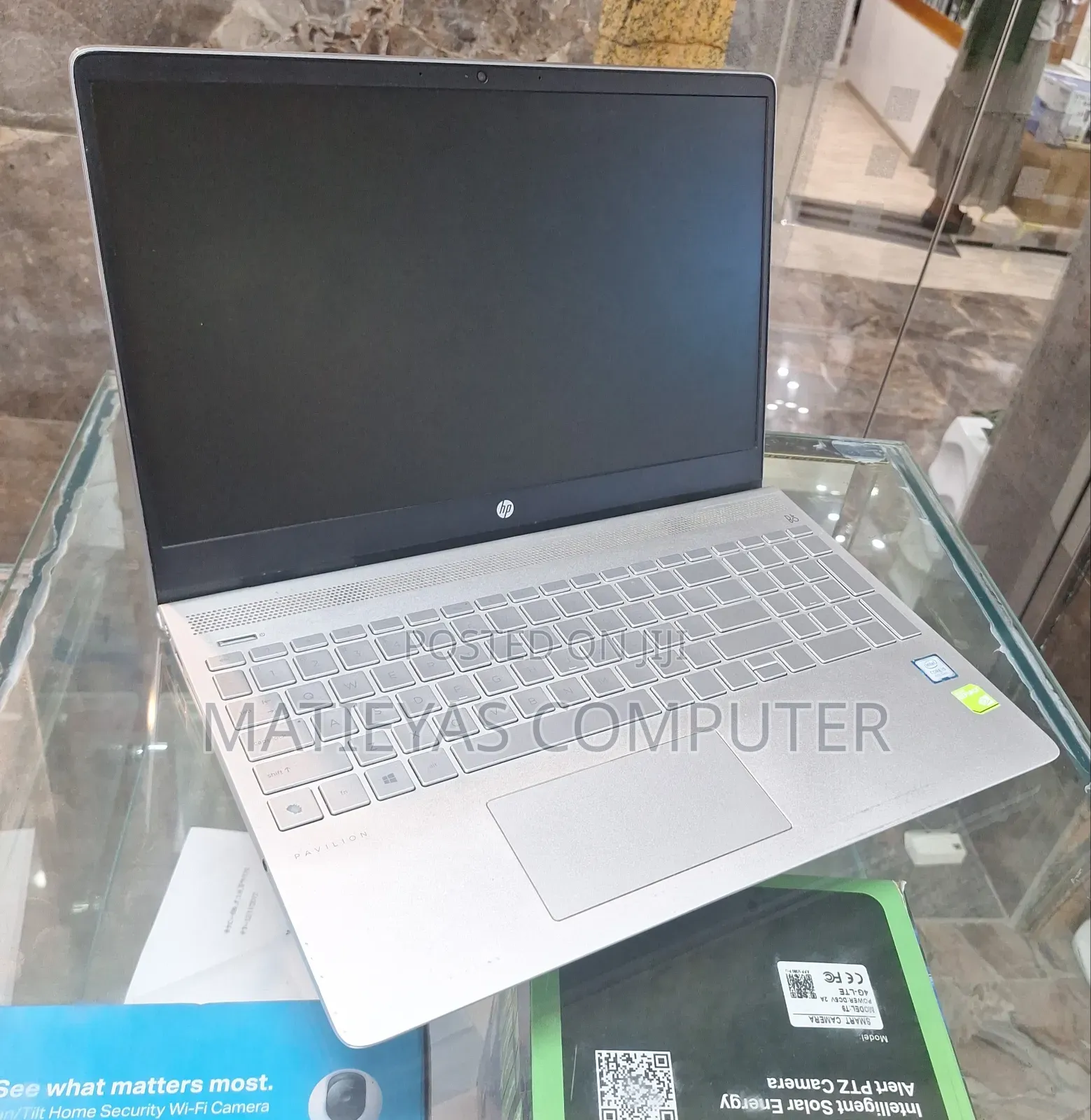 New Laptop HP Pavilion 15 8GB Intel Core i5 SSD 256GB