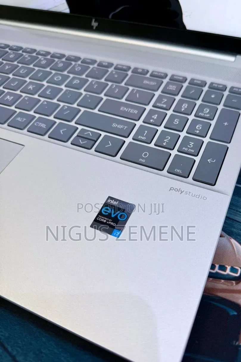 New Laptop HP Pavilion 15 16GB Intel Core i7 SSD 1T