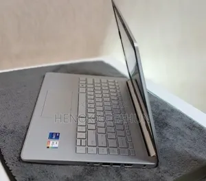 New Laptop HP Stream Notebook 16GB Intel Core i7 SSD 512GB