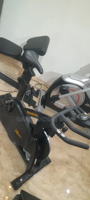 Reebok FR30 Exercise Bike – ዘመናዊ የስፖርት ብስክሌት