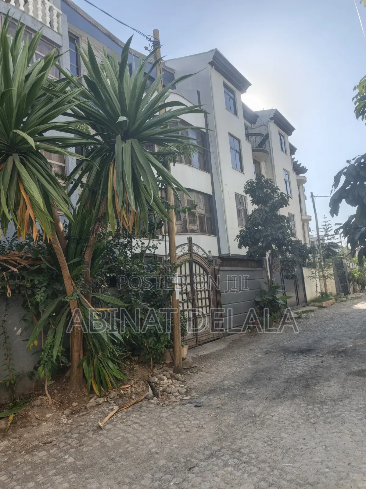 Furnished 6bdrm House in Nifas Silk-Lafto for sale