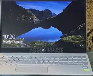 New Laptop HP Pavilion 15 8GB Intel Core i5 SSD 256GB