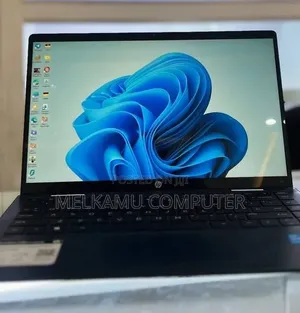 New Laptop HP Pavilion x360 8GB Intel Core i3 SSD 256GB